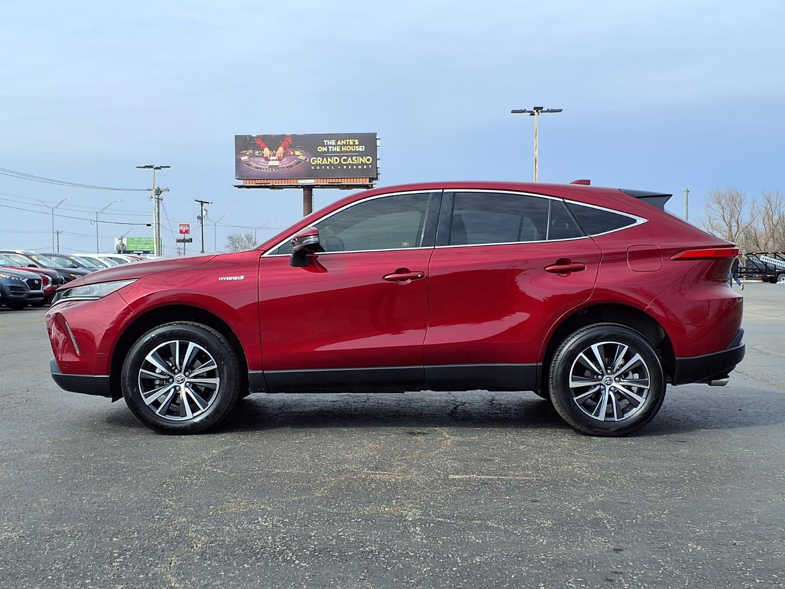 2021 Toyota Venza Base