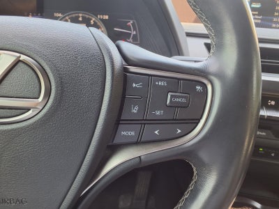 2021 Lexus UX 200 UX 200