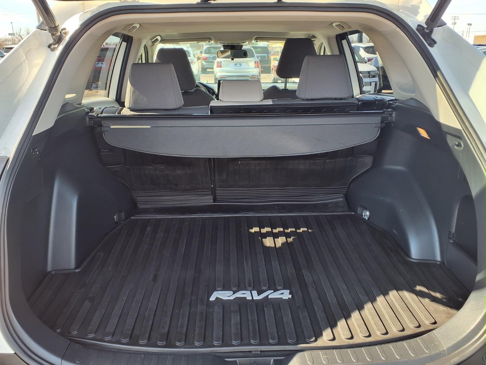 2019 Toyota RAV4 XLE