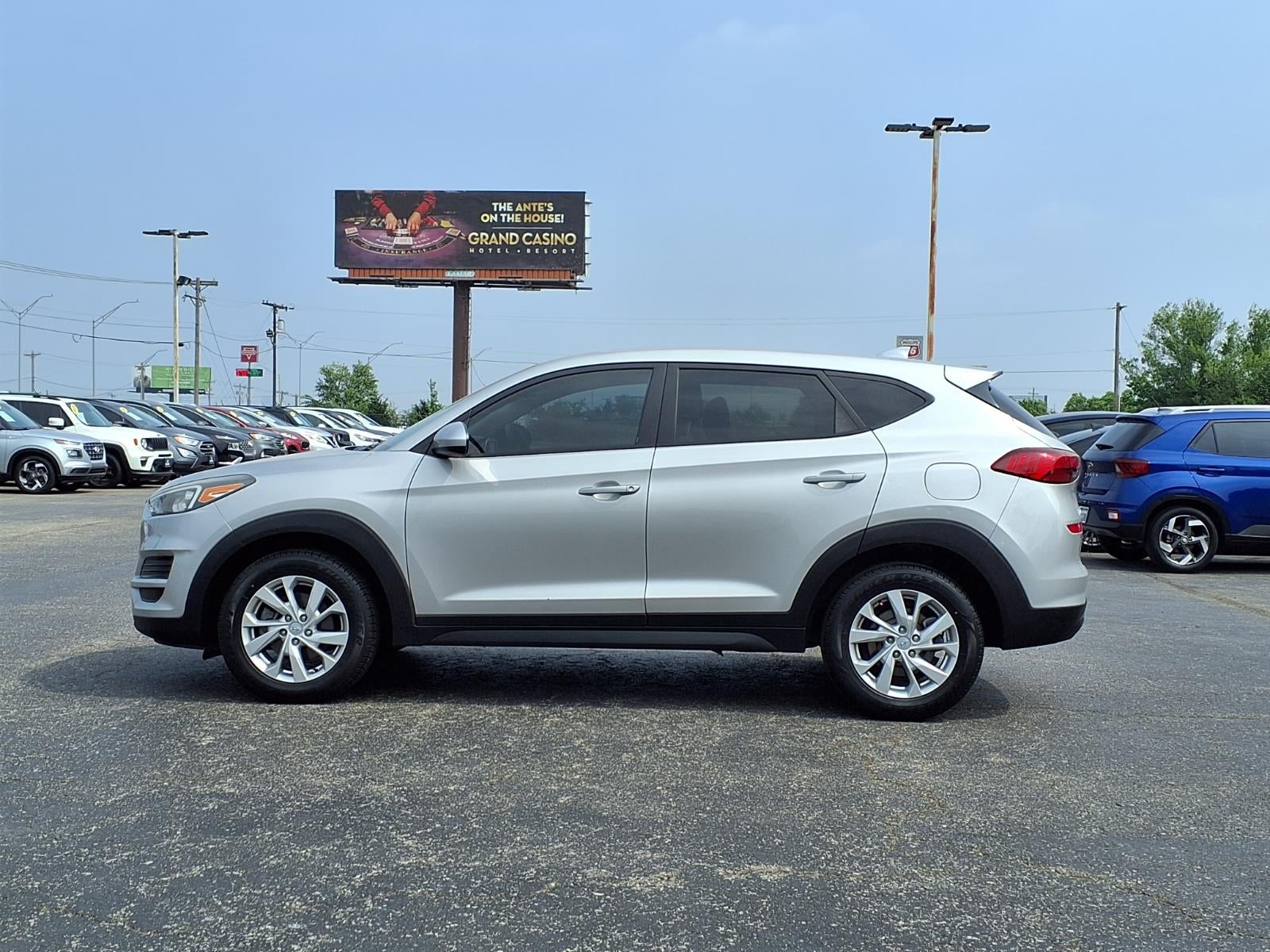 2020 Hyundai TUCSON SE