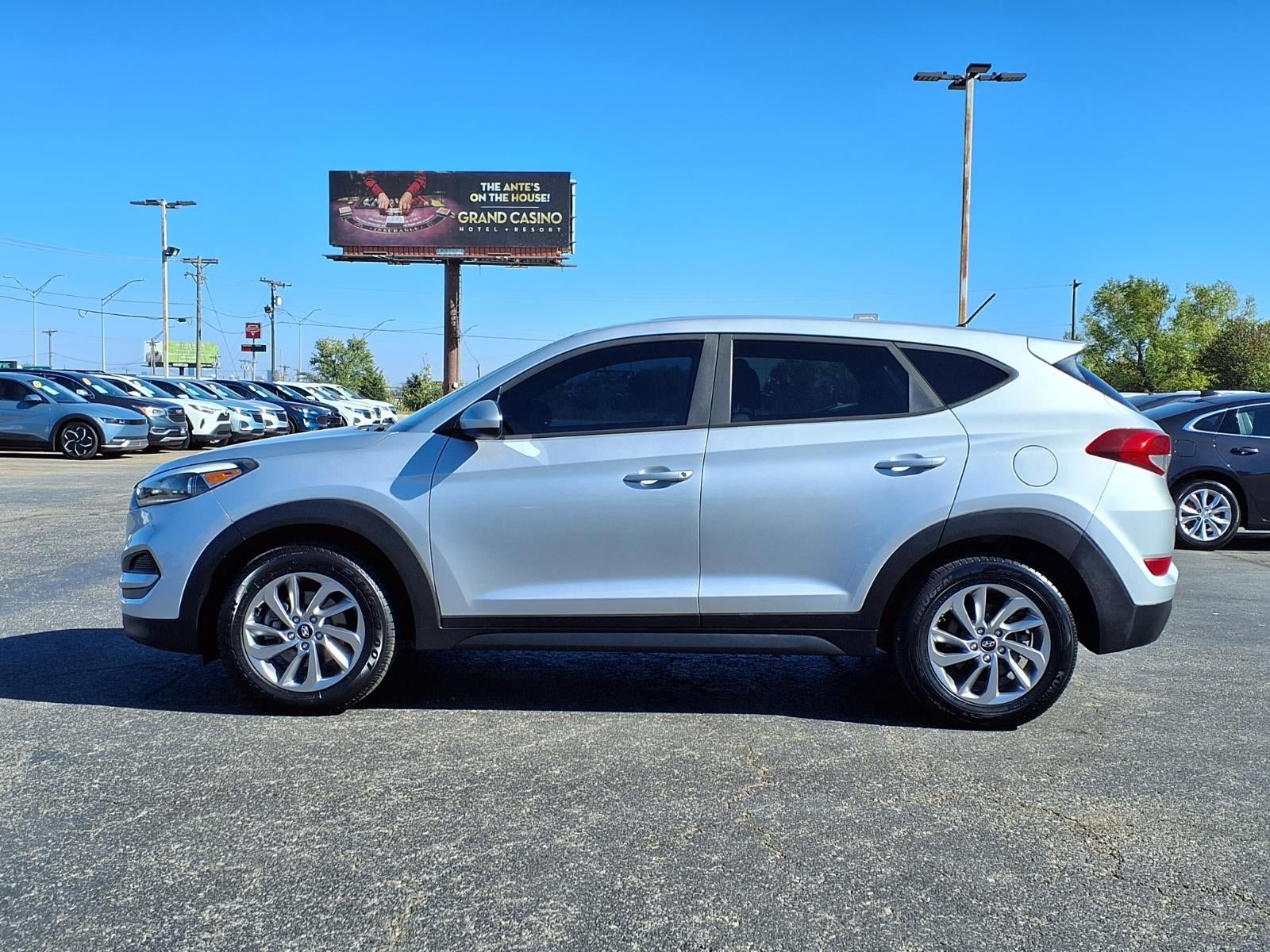 2018 Hyundai TUCSON SE