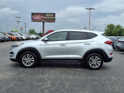 2018 Hyundai TUCSON SE