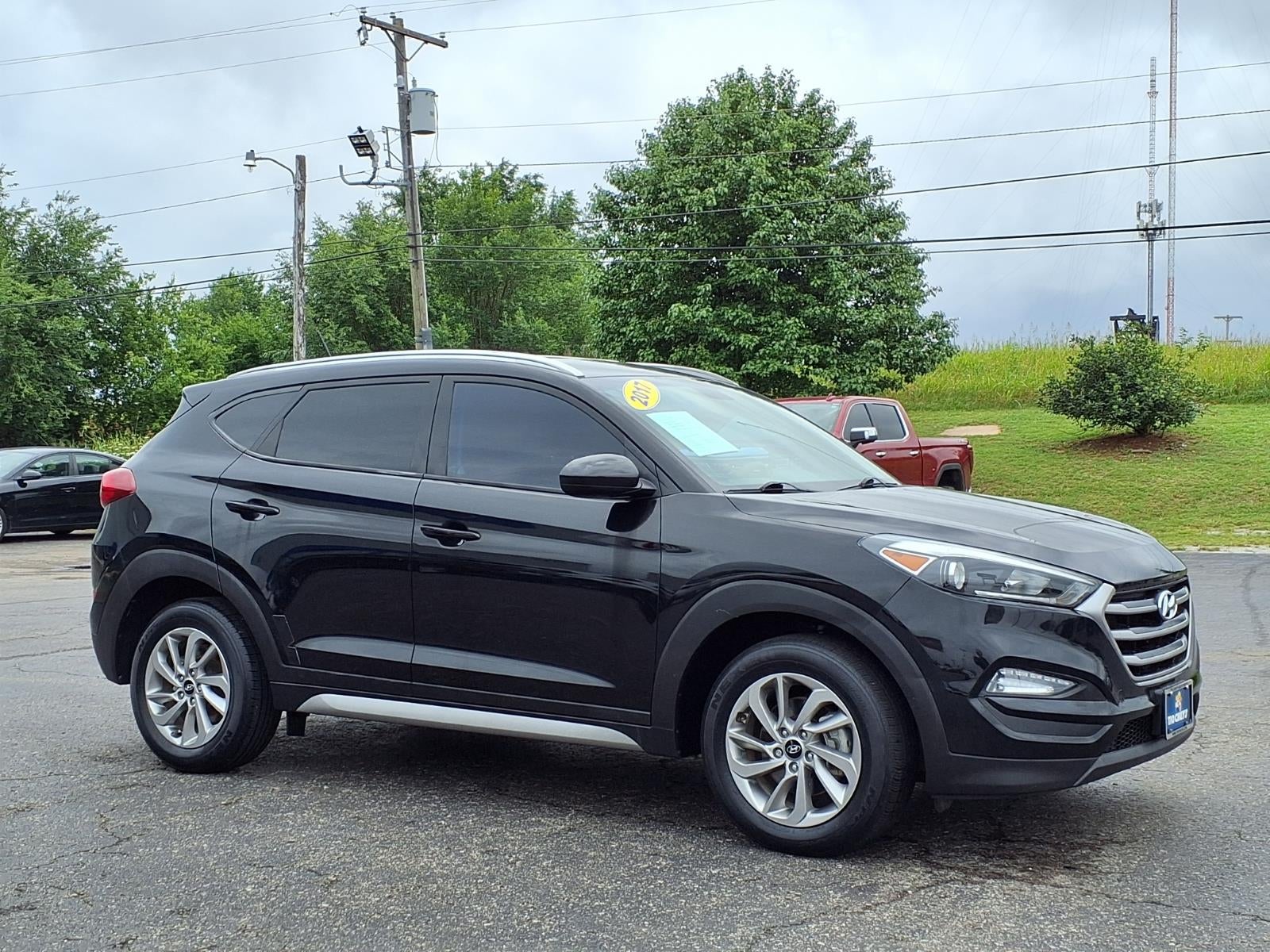 2017 Hyundai TUCSON SE
