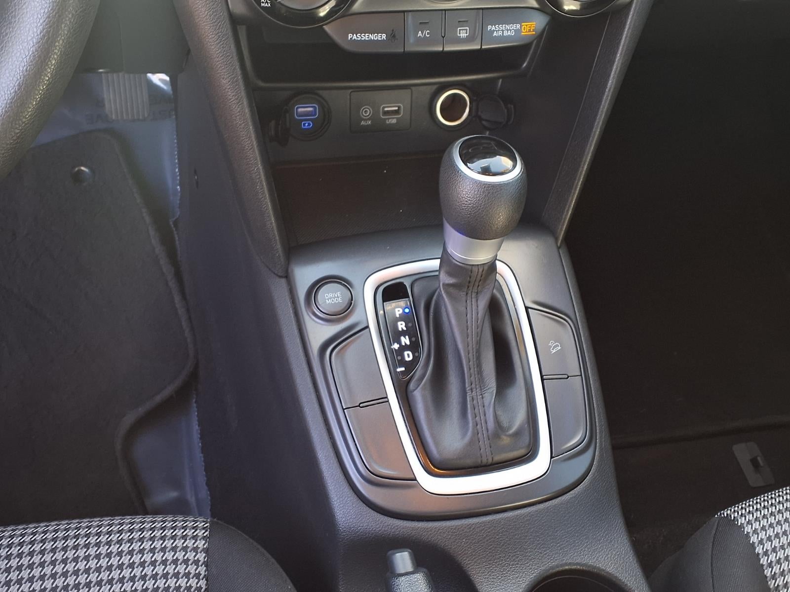 2021 Hyundai KONA SE