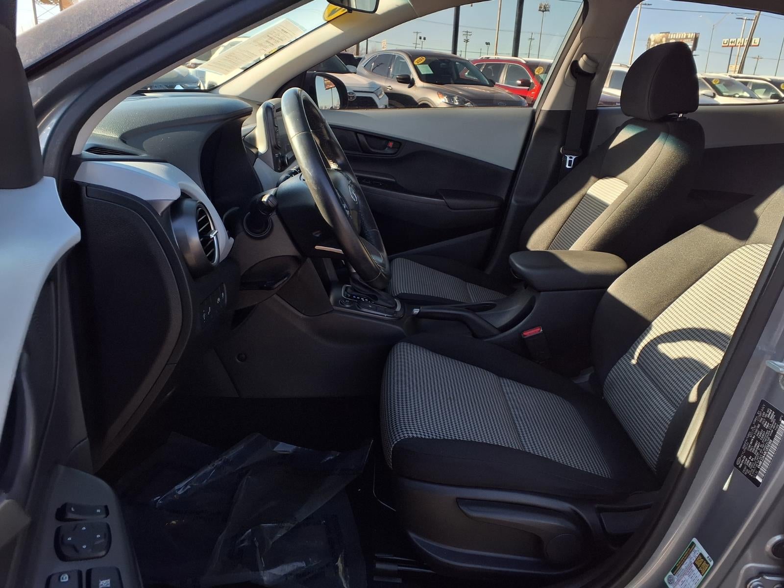 2020 Hyundai KONA SEL