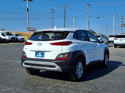 2022 Hyundai KONA SE