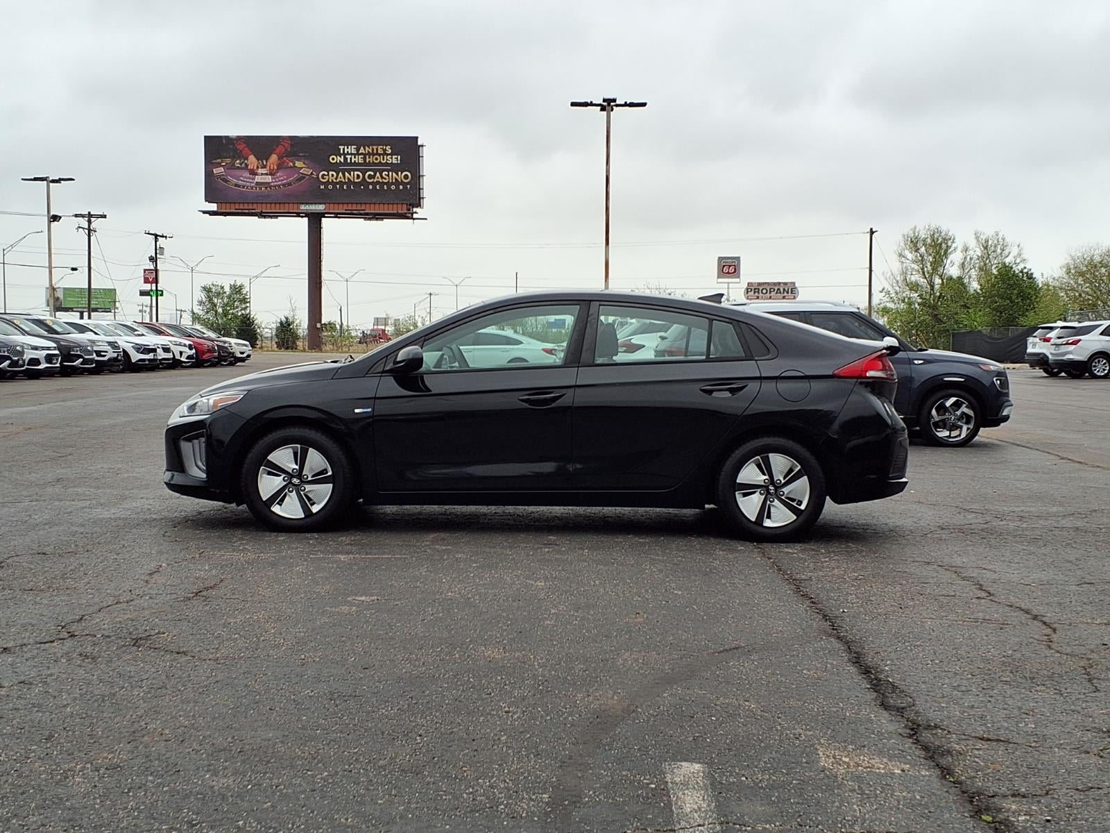 2020 Hyundai IONIQ Hybrid Blue