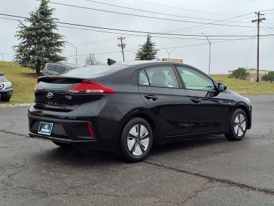 2020 Hyundai IONIQ Hybrid Blue