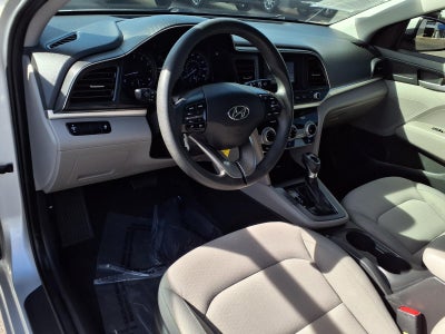 2019 Hyundai ELANTRA SE