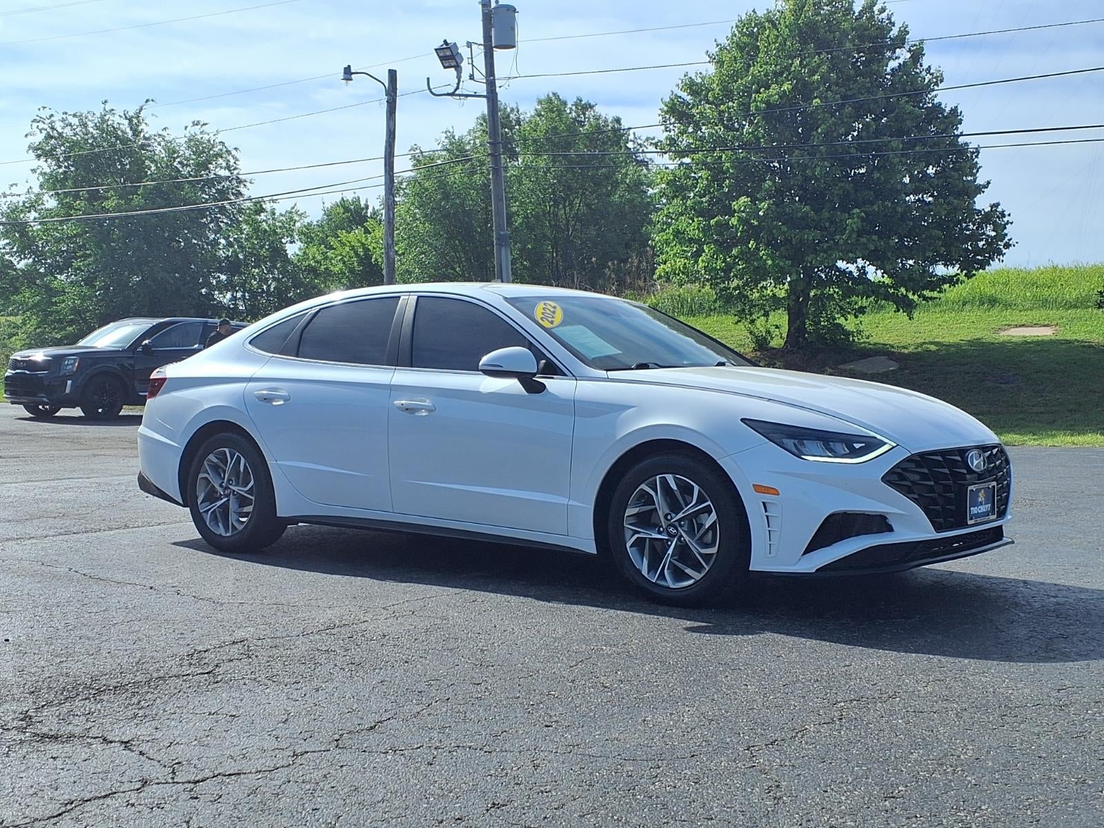 2022 Hyundai SONATA SEL