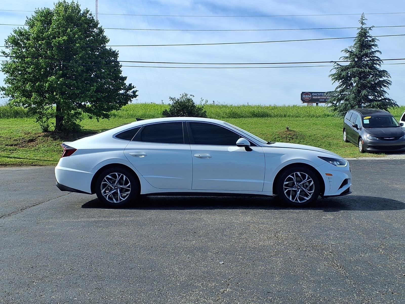 2022 Hyundai SONATA SEL