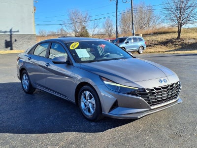 2023 Hyundai ELANTRA SE