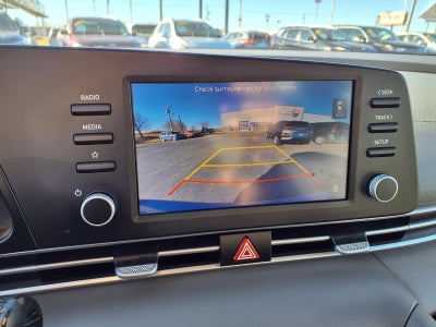 2023 Hyundai ELANTRA SE