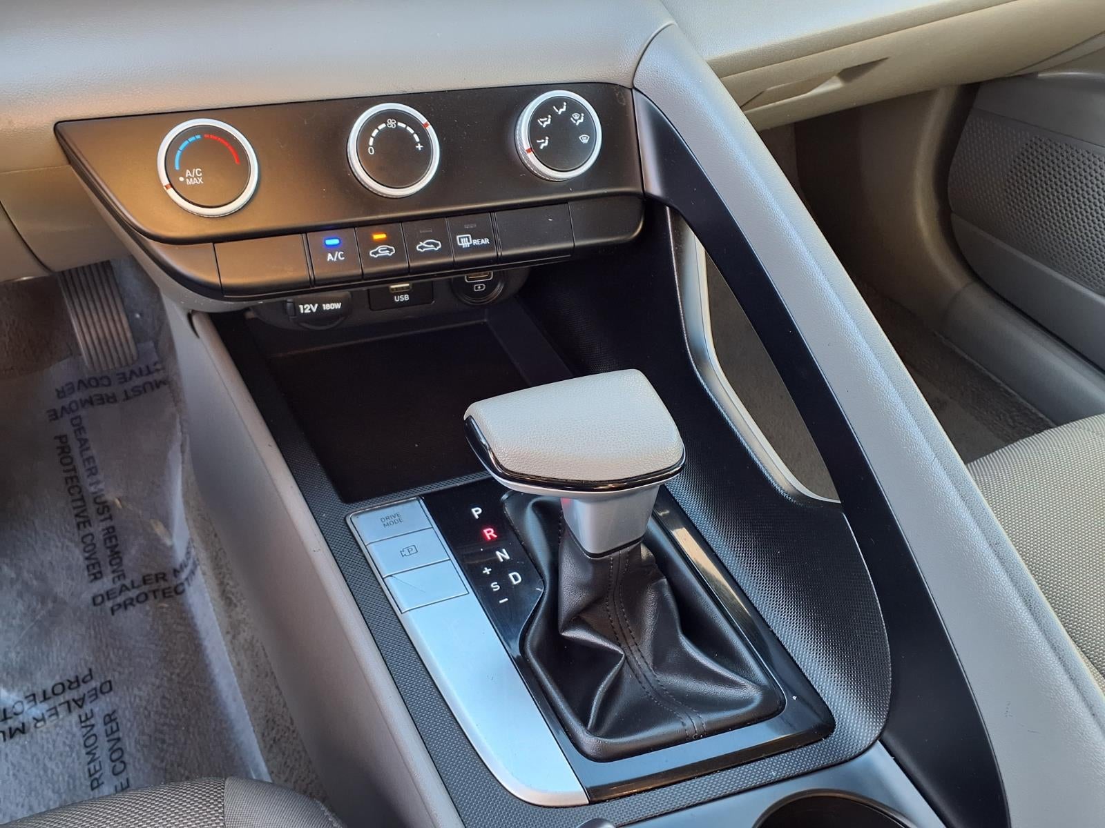 2023 Hyundai ELANTRA SE