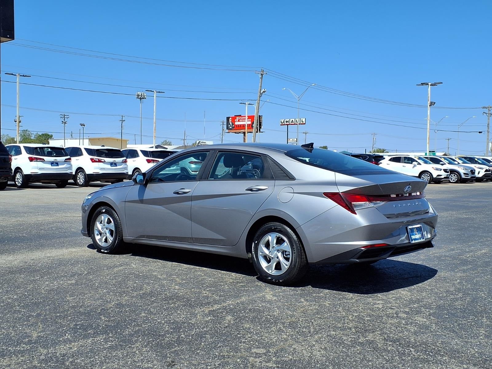 2023 Hyundai ELANTRA SE