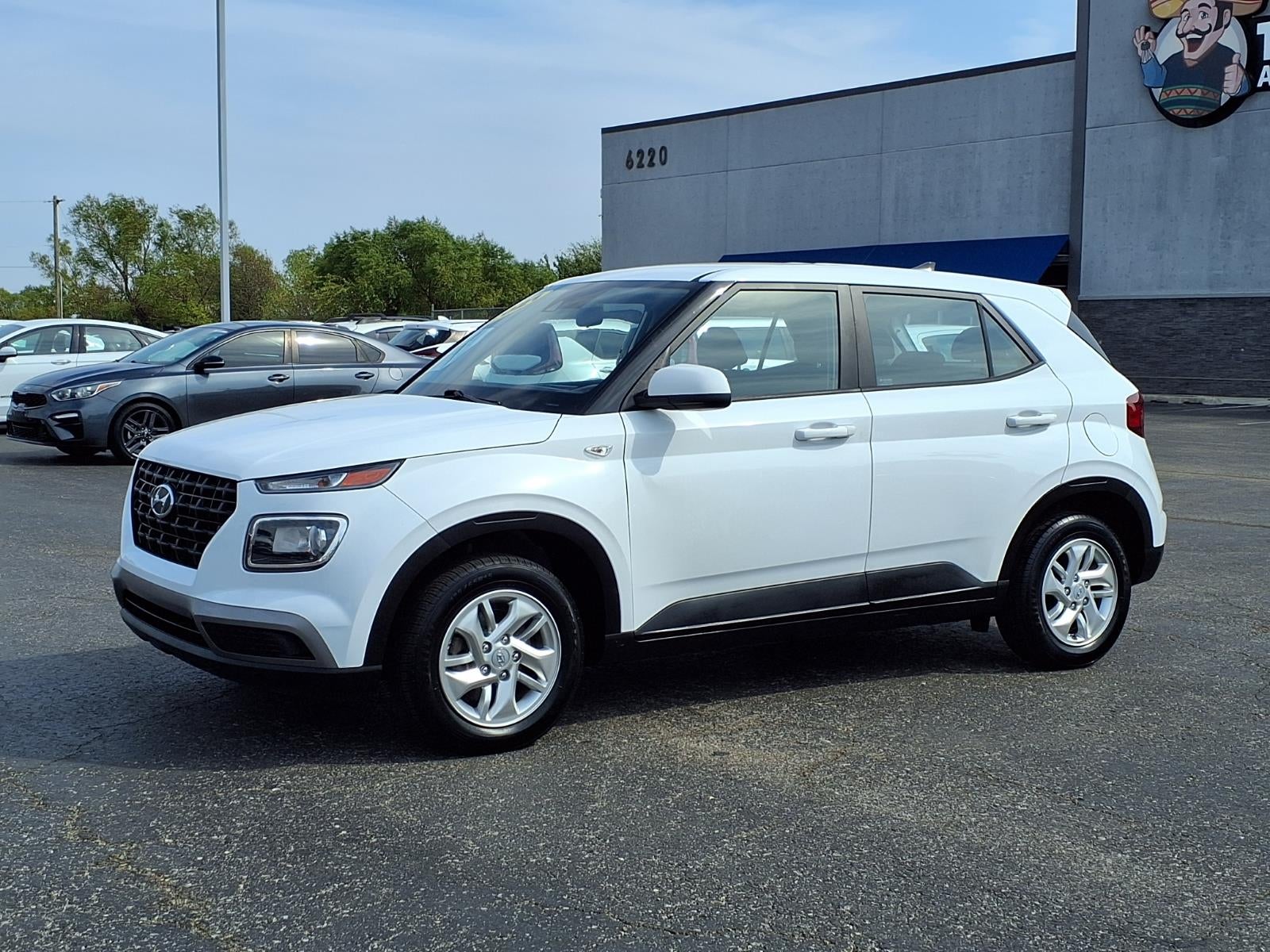 2021 Hyundai VENUE SE