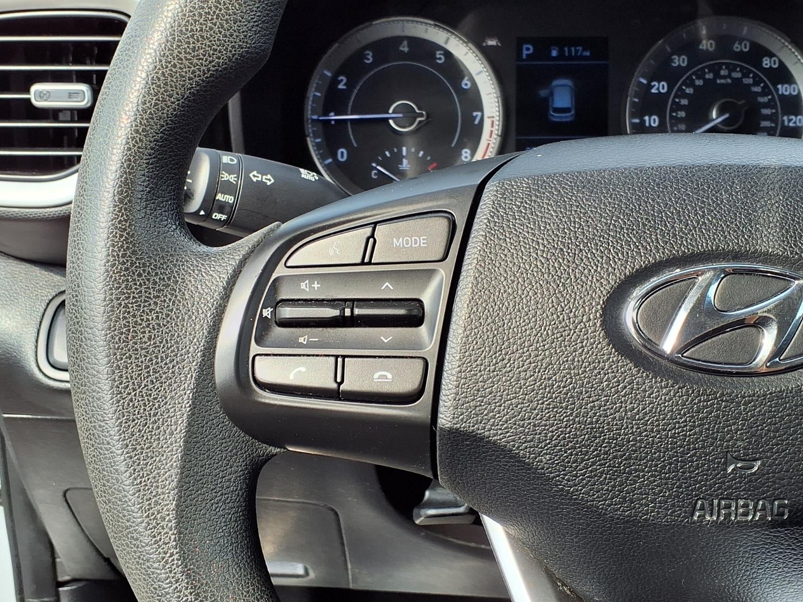 2021 Hyundai VENUE SE