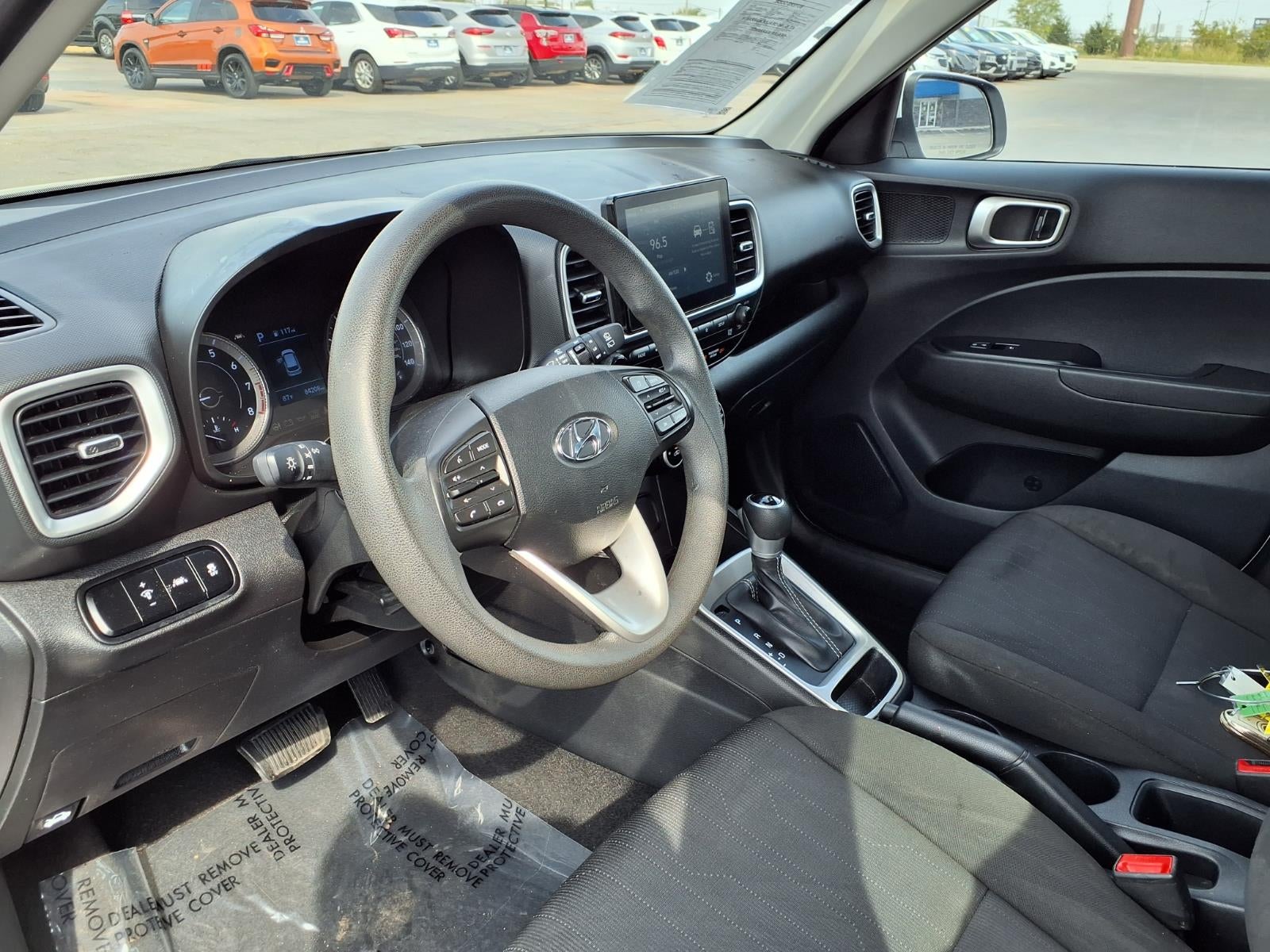 2021 Hyundai VENUE SE