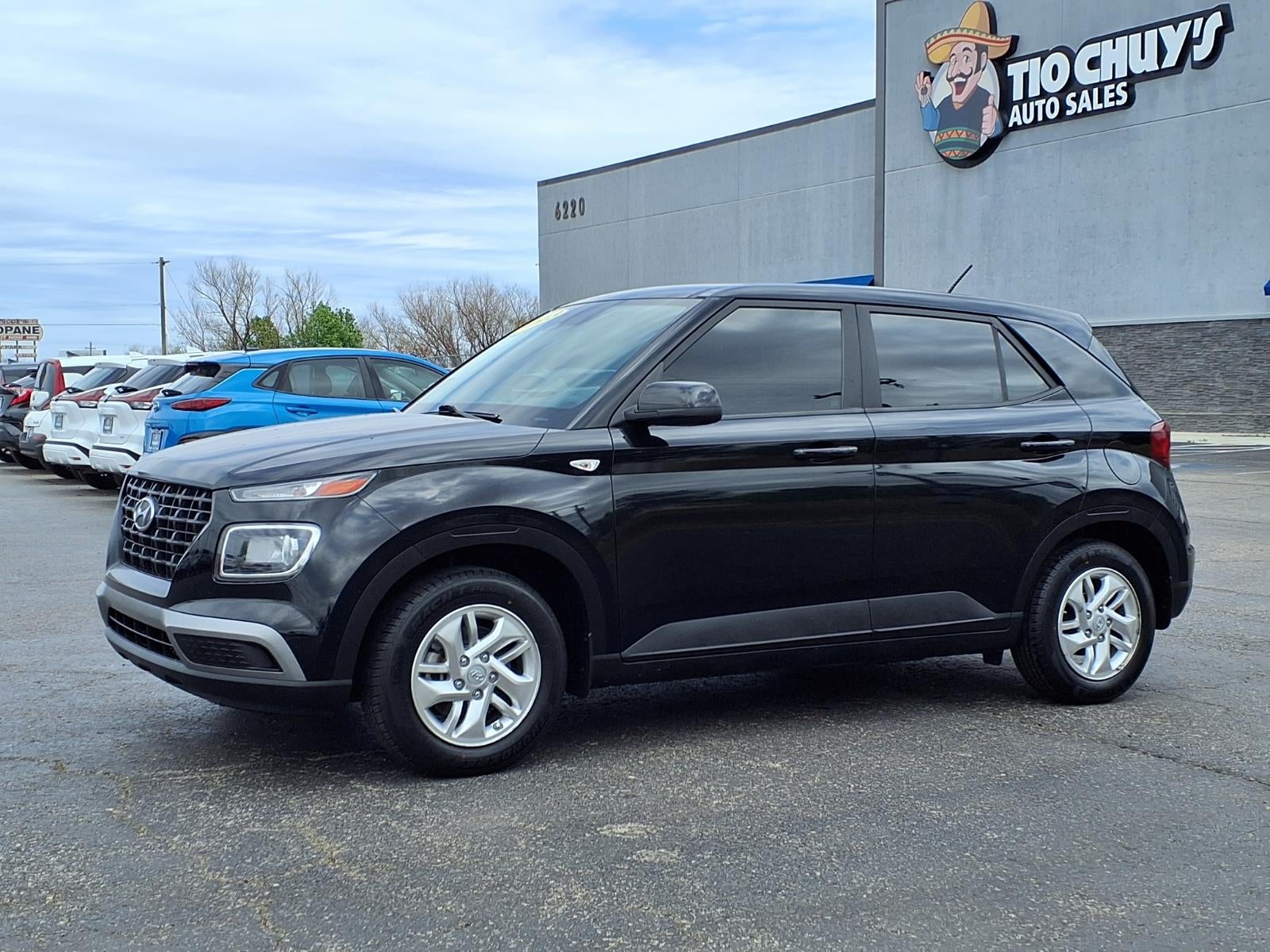 2023 Hyundai VENUE SE