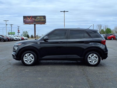 2023 Hyundai VENUE SE