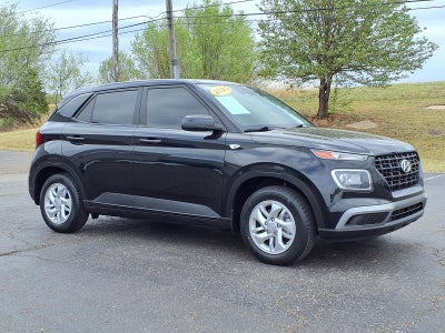 2023 Hyundai VENUE SE