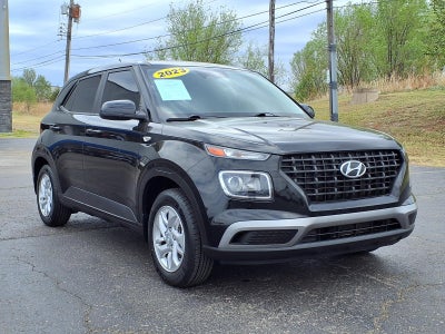 2023 Hyundai VENUE SE