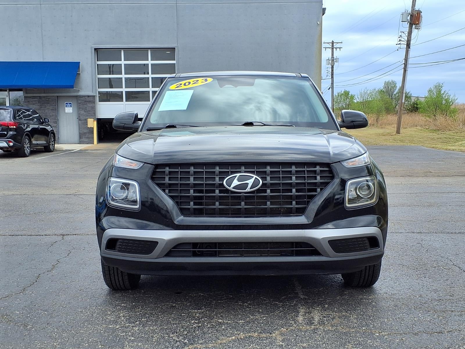 2023 Hyundai VENUE SE