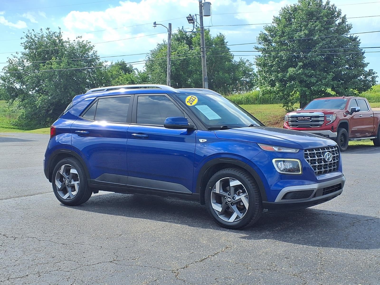 2023 Hyundai VENUE Limited