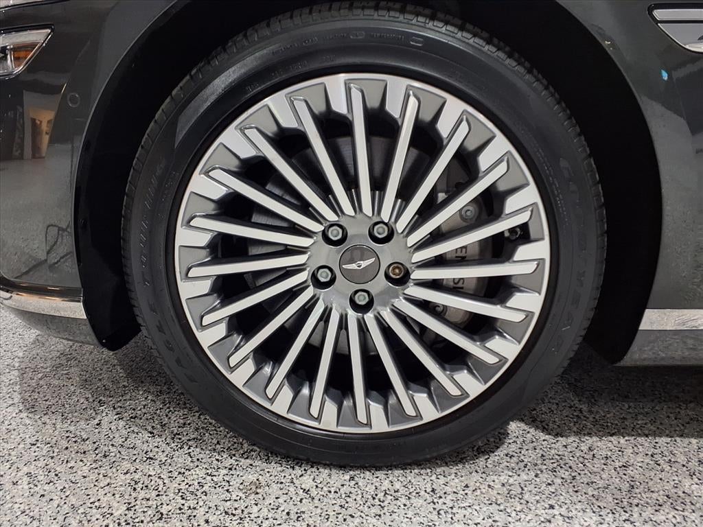 2023 Genesis Electrified G80 Base