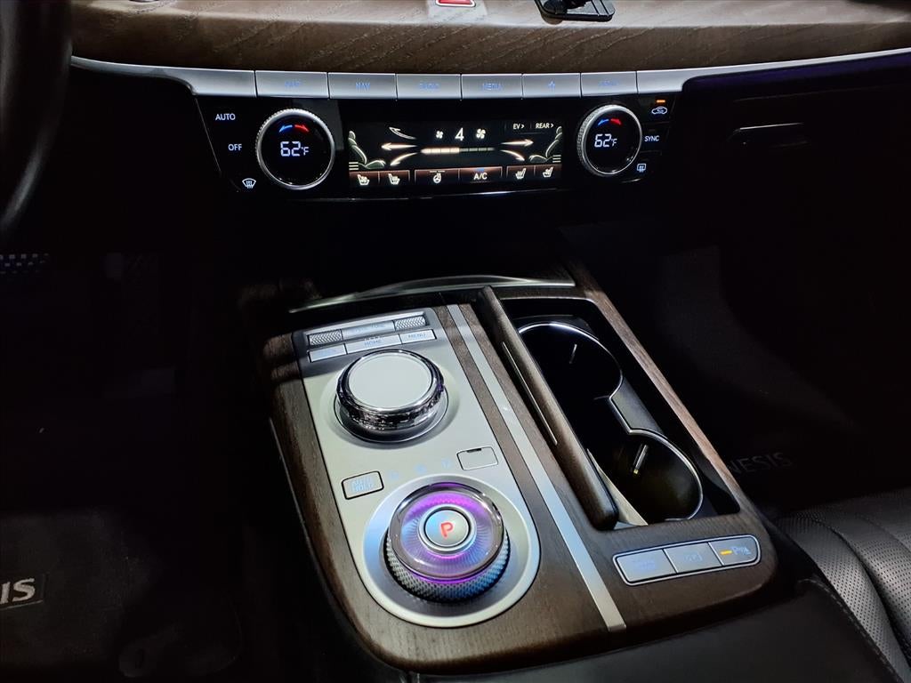 2023 Genesis Electrified G80 Base