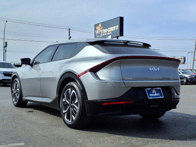 2022 Kia EV6 Wind