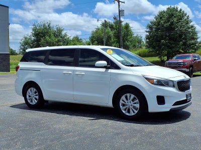 2018 Kia Sedona L
