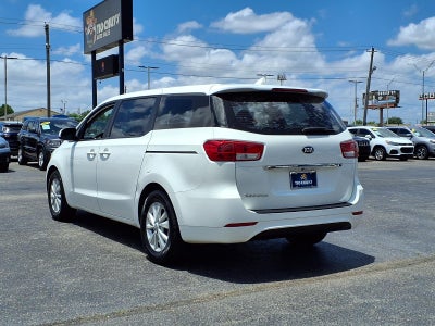2018 Kia Sedona L