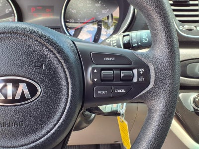 2018 Kia Sedona L