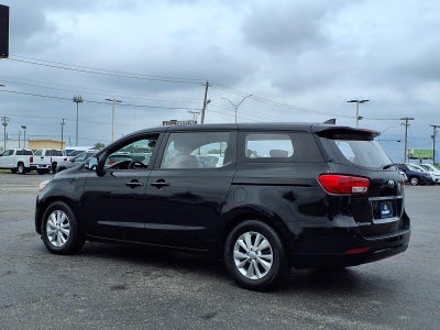 2018 Kia Sedona L