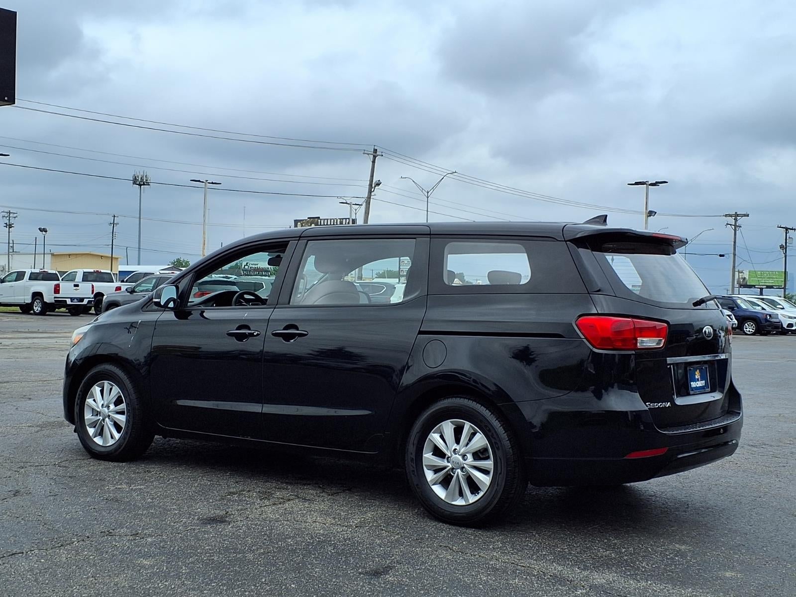 2018 Kia Sedona L