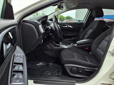 2018 INFINITI QX30 Base