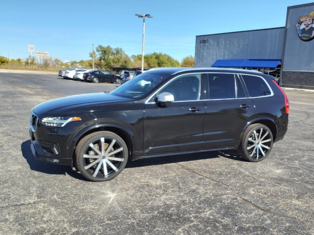 2019 Volvo XC90 T5 R-Design