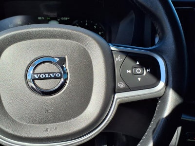 2020 Volvo XC60 T6 Momentum