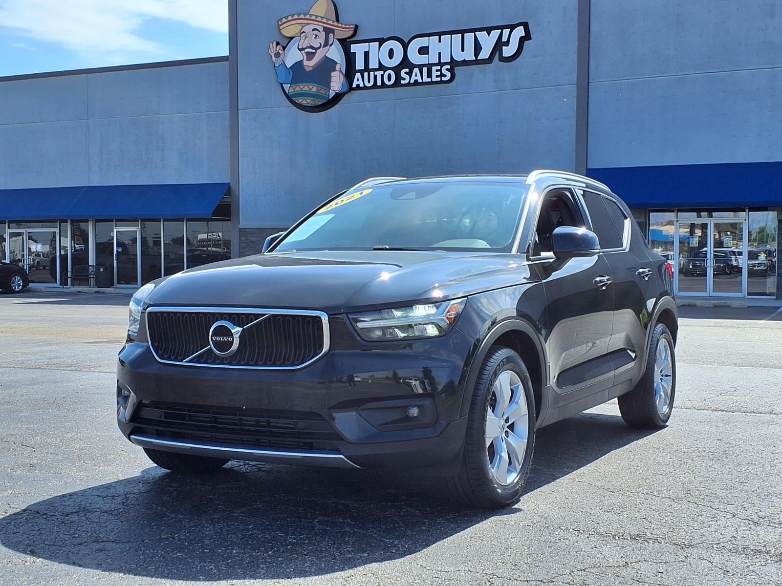 2021 Volvo XC40 T4 Momentum