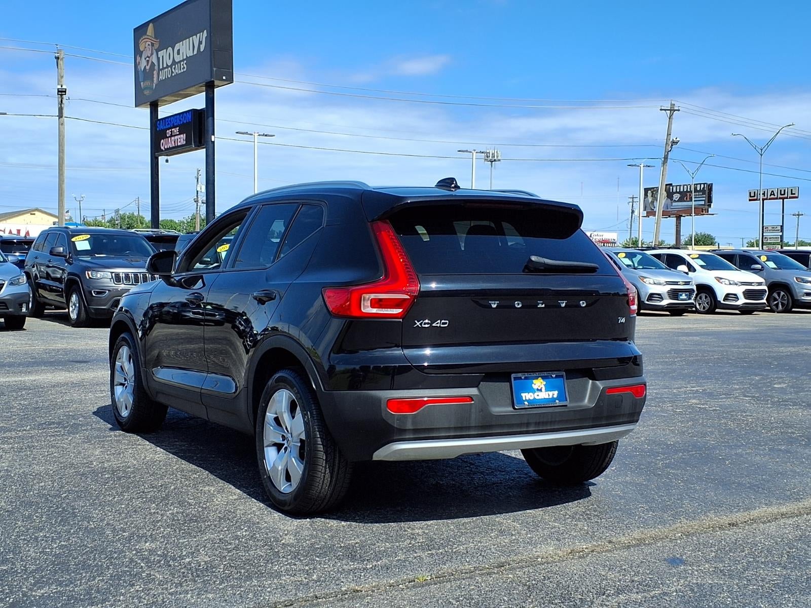 2021 Volvo XC40 T4 Momentum