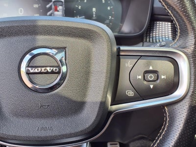 2021 Volvo XC40 T4 R-Design