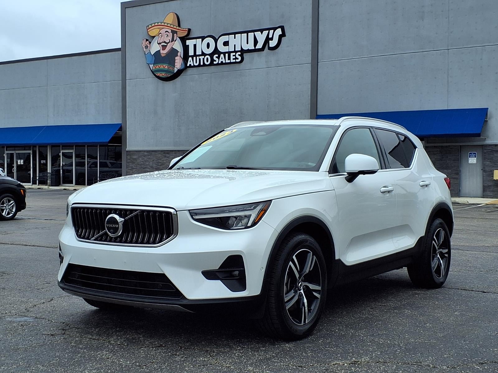 2023 Volvo XC40 B5 Plus Bright AWD's photo